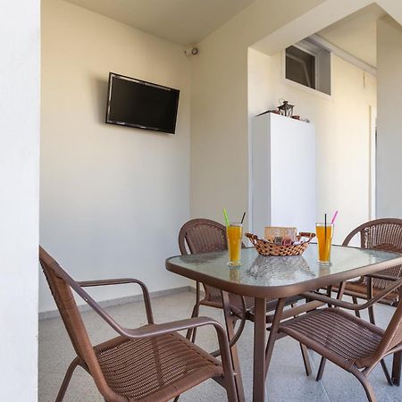 Liros House Apartment นาฟปาคตอส ภายนอก รูปภาพ